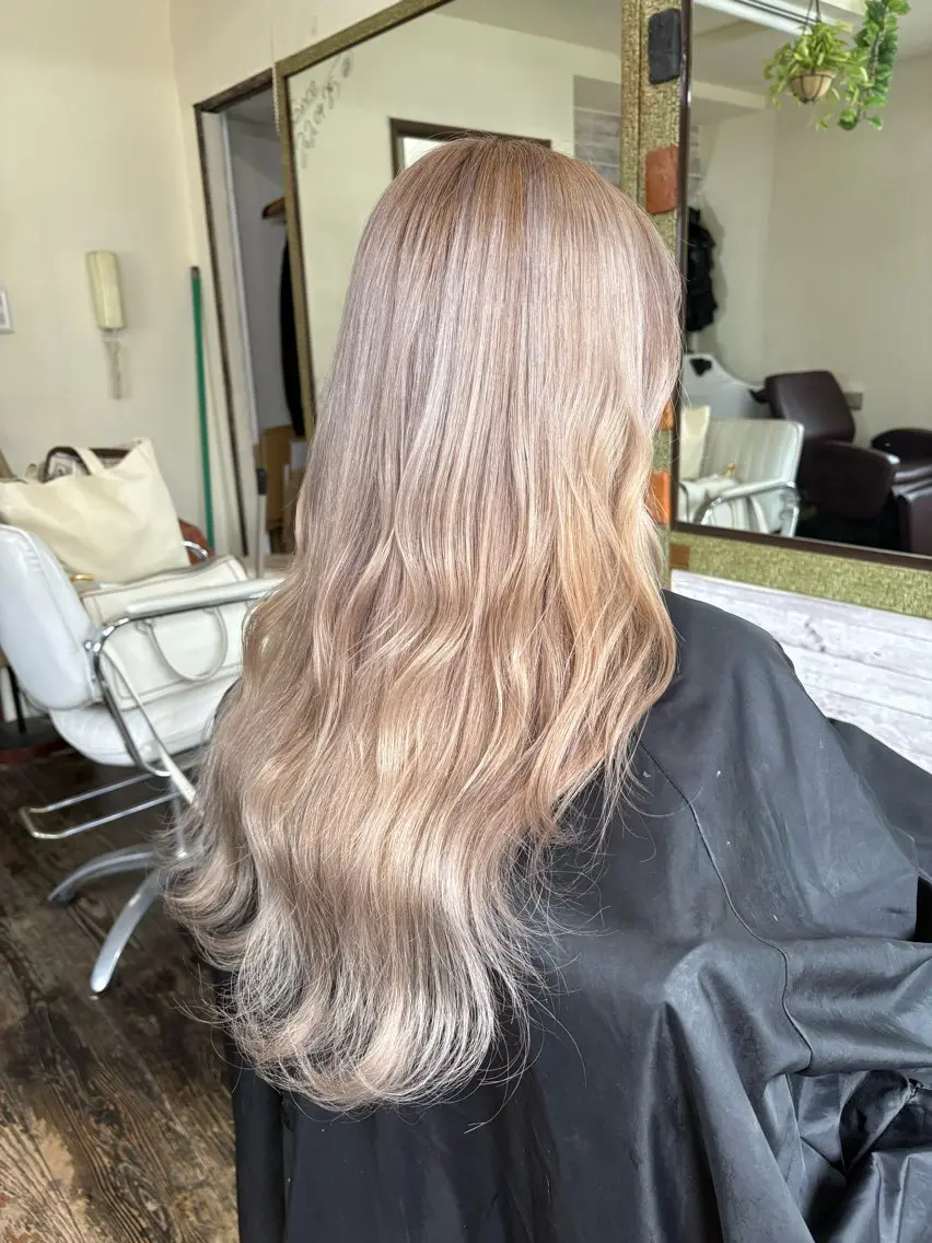 カラー 渡辺 健太のヘアスタイル