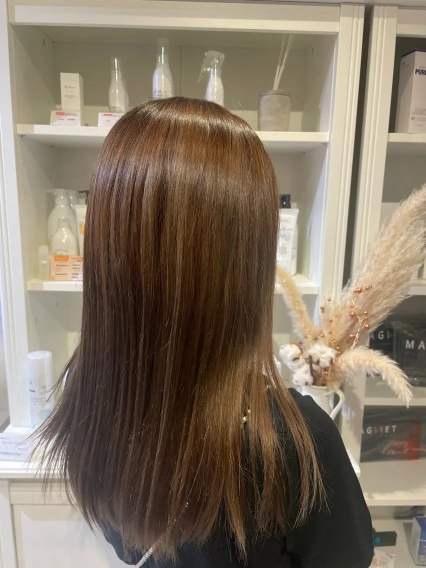 ミディアム カラー ベージュカラー ヘアカラー 和田 真依のヘアスタイル