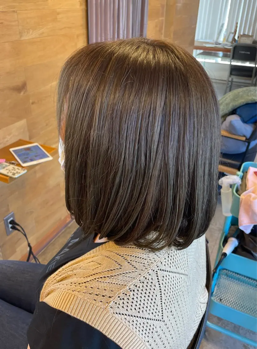 ミディアム 畑村 まゆみのヘアスタイル