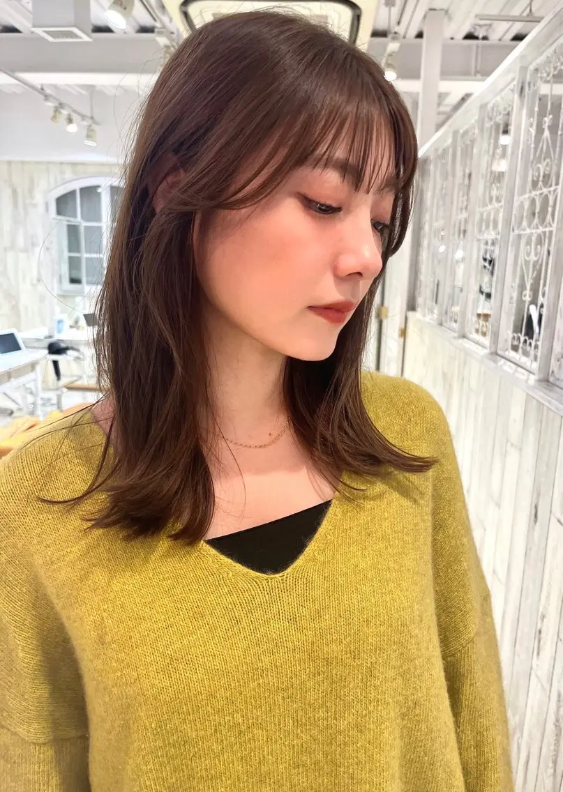 セミロング カラー カット ヘアカラー トリートメント 【韓国ヘア×透明感 カラー】笹谷 莉未のヘアスタイル