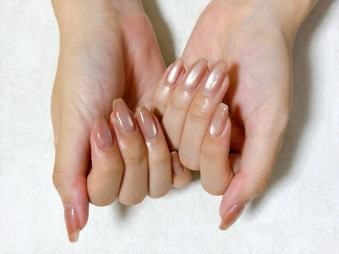 ネイル アニマル柄 オーロラネイル フットネイル フレンチネイル ジェルネイル ハンドネイル mogunail &blowのネイルデザイン