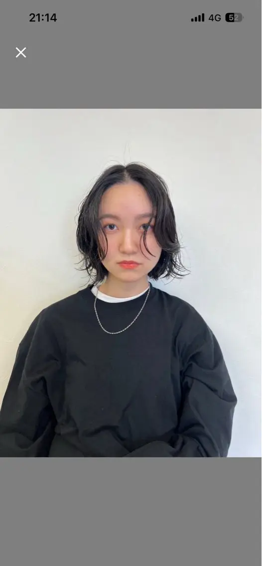 ミディアム 横山 心優のヘアスタイル