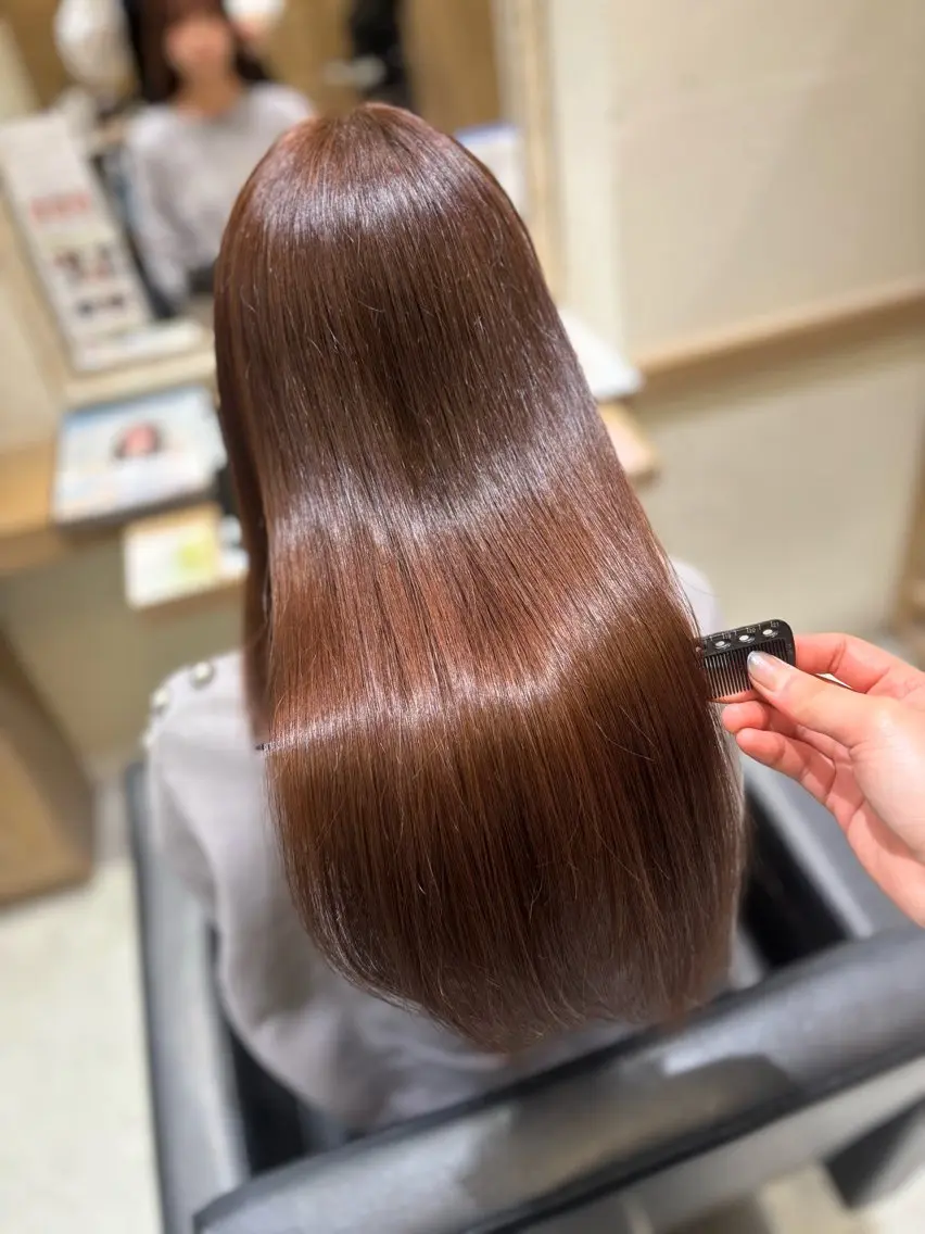 ロング ヘアカラー トリートメント 透明感グレージュ/ 縮毛矯正/静岡のヘアスタイル