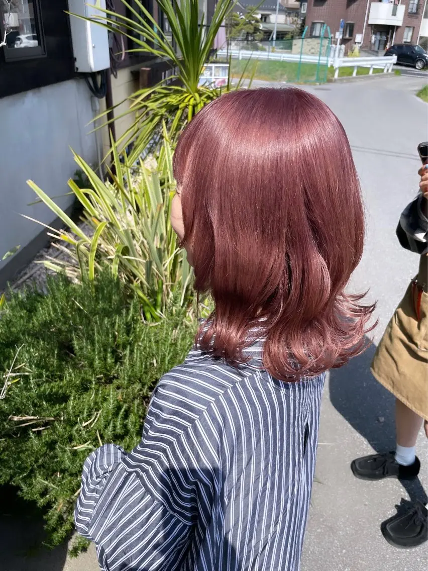 ミディアム カラー ベージュカラー ピンクカラー ピンクベージュ トリートメント ayaka |トレンドヘアのヘアスタイル
