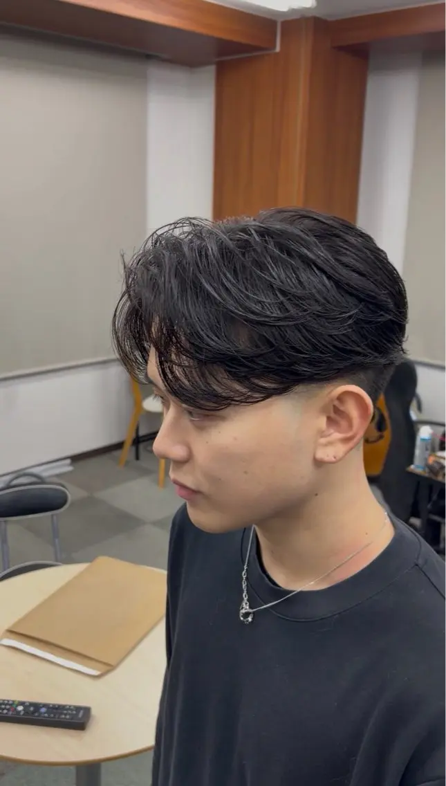 パーマ メンズ ビジネス フェードカット カット パーマ 🔥メンズパーマ職人 Kosh🔥のヘアスタイル
