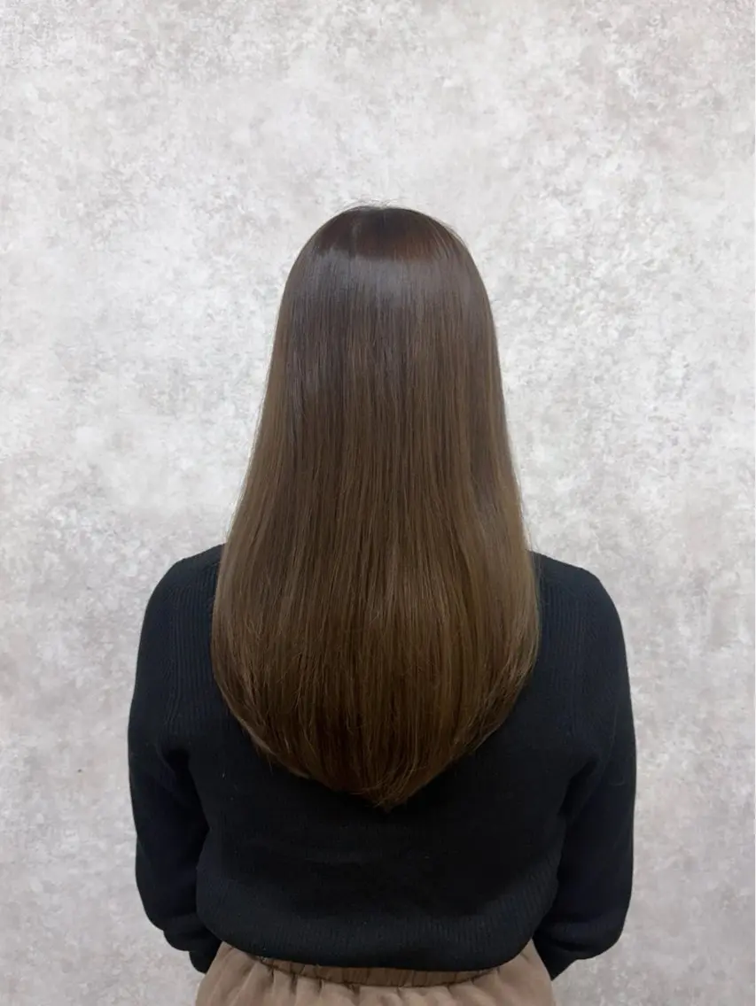 セミロング カラー ベージュカラー オリーブベージュ カット ヘアカラー トリートメント 村田梨乃/ minim hairのヘアスタイル