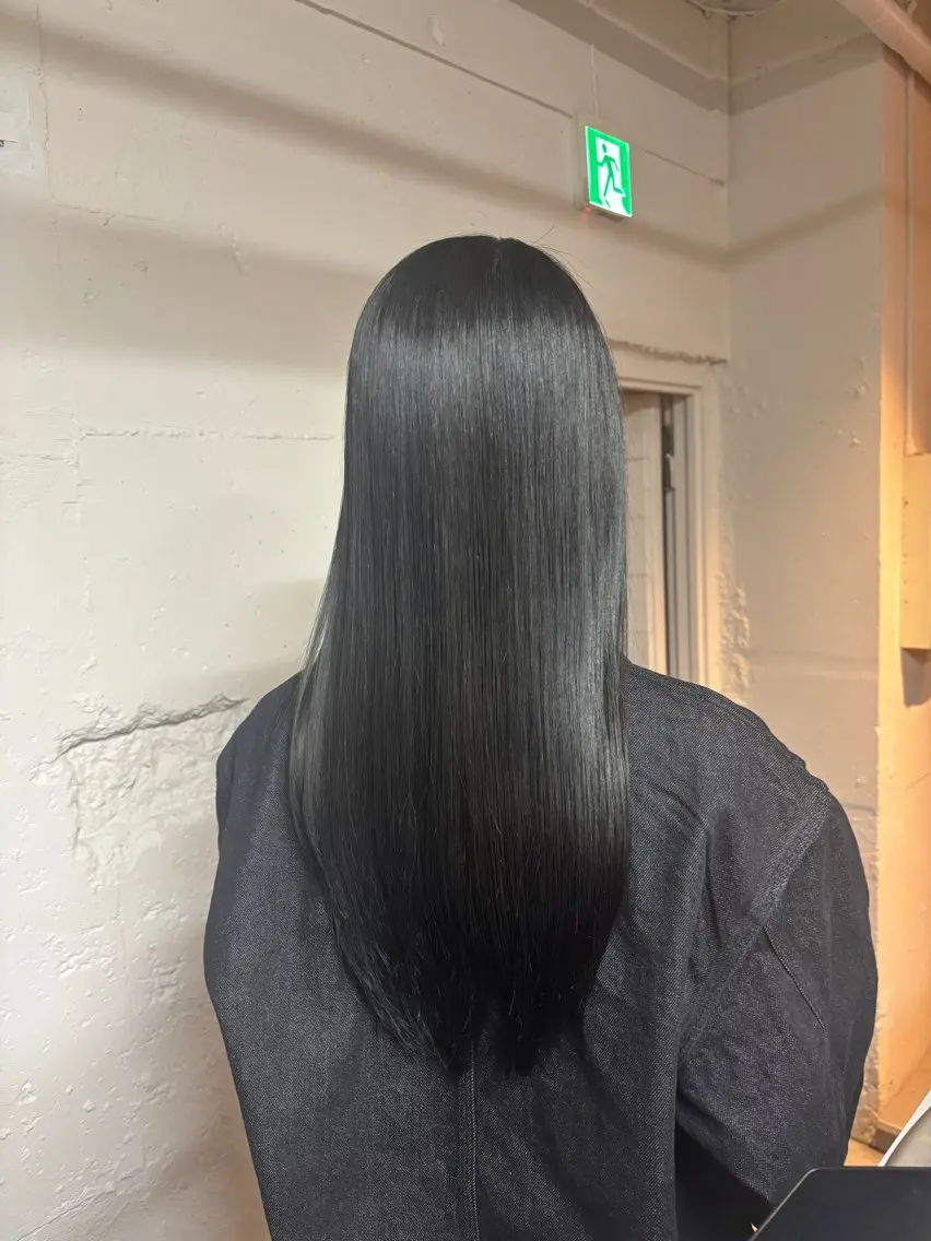 ロング カラー 🩵似合わせカット SEIRA🩵のヘアスタイル