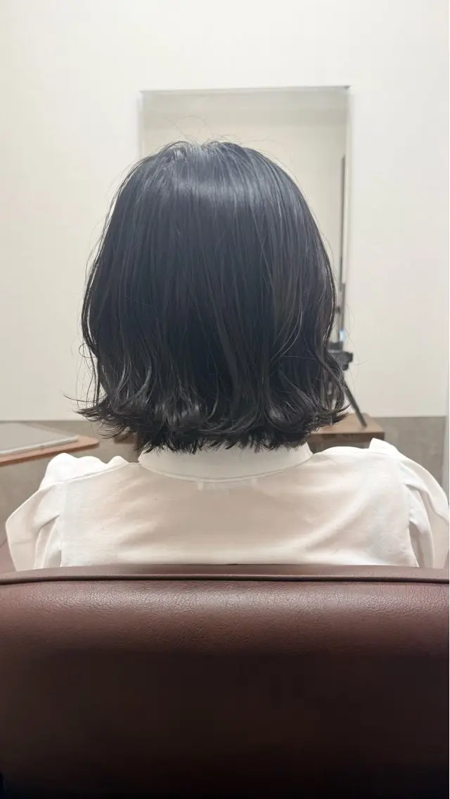 ショート カット 新宿3丁目大人サロン 🪽イケイリョウコのヘアスタイル