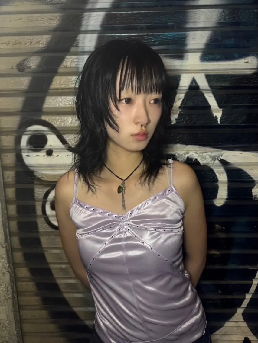 ミディアム カラー uuna♱/ユウナ トレンドhair🩶のヘアスタイル