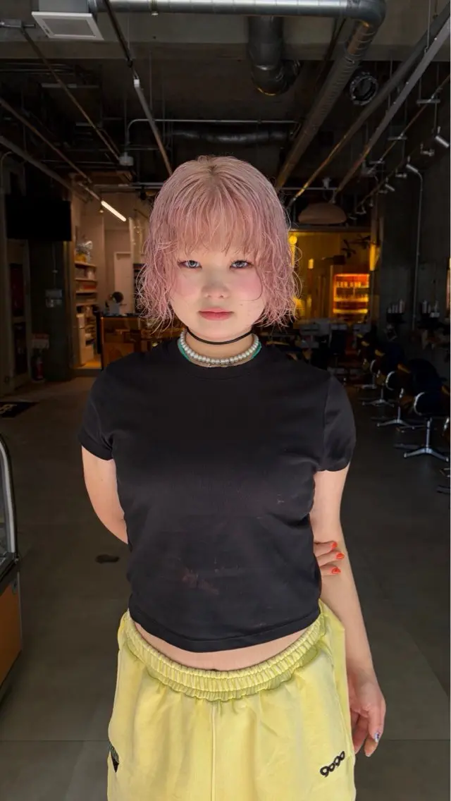 カラー ヘアカラー sara ブリーチカラーのヘアスタイル