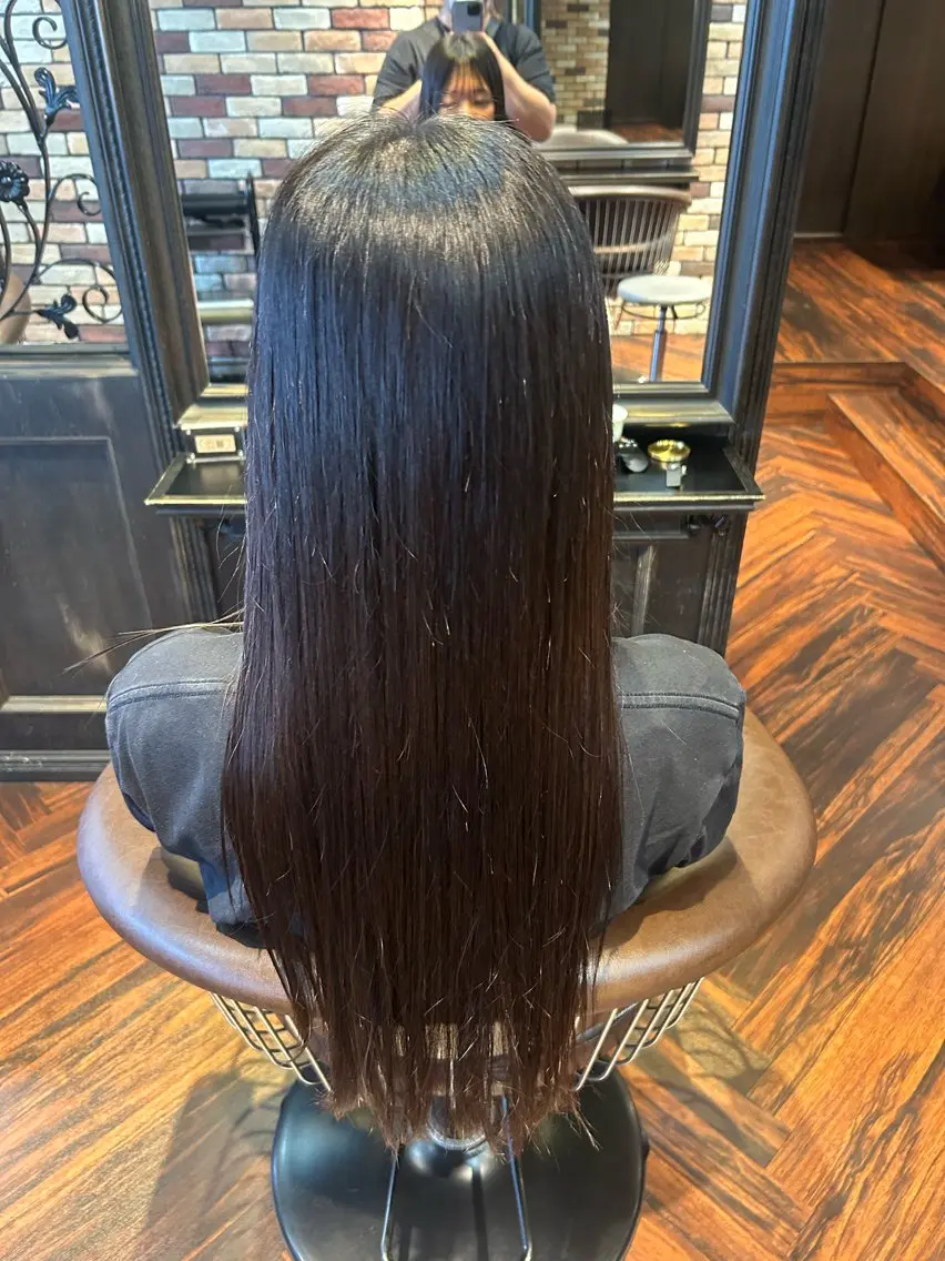 ロング INOUE SAKIのヘアスタイル