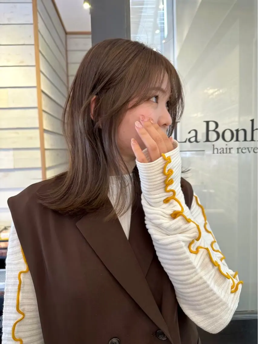 ミディアム カラー ベージュカラー 透明感カラー 打越 虎瑠のヘアスタイル