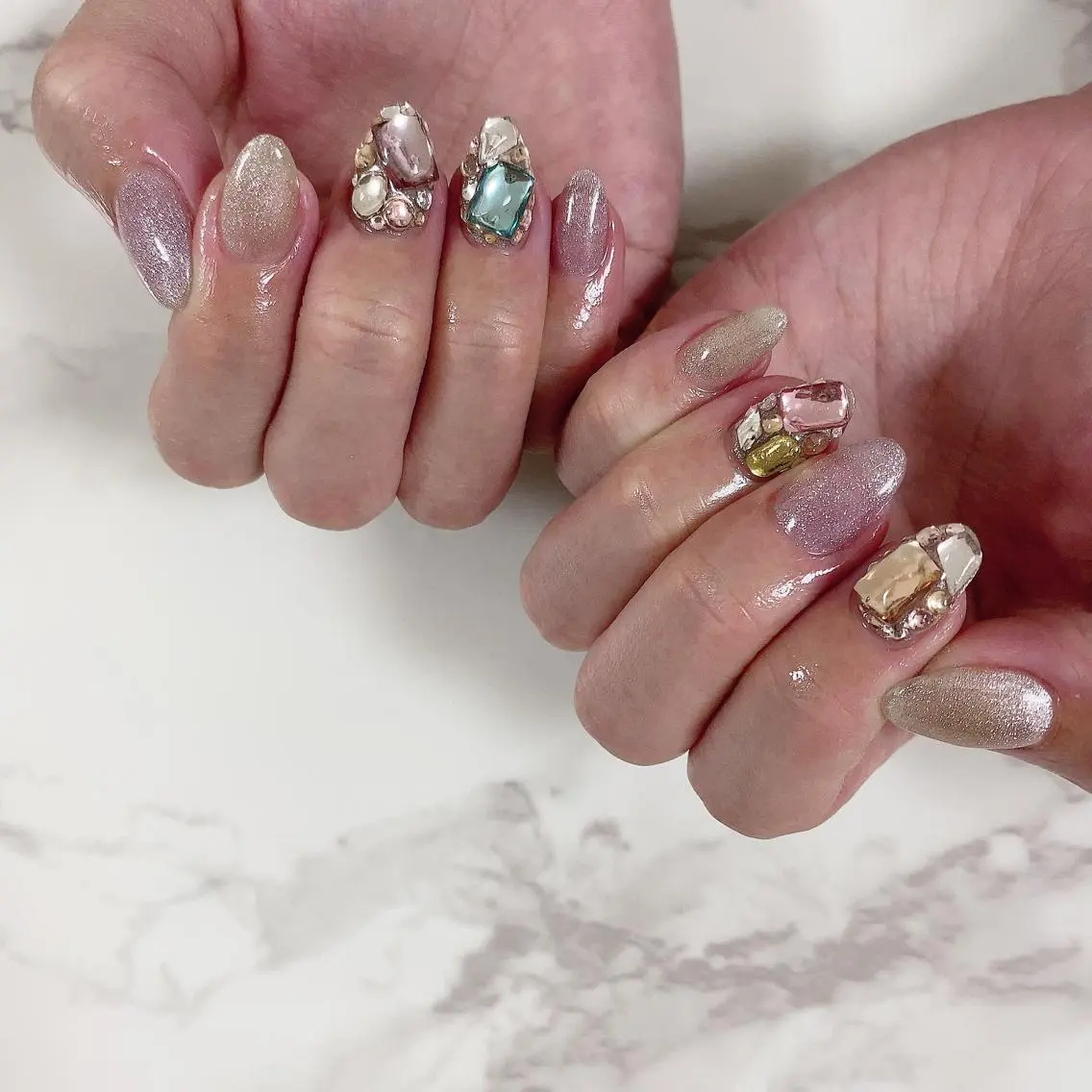 ネイル ハンドネイル SOL NAILのネイルデザイン