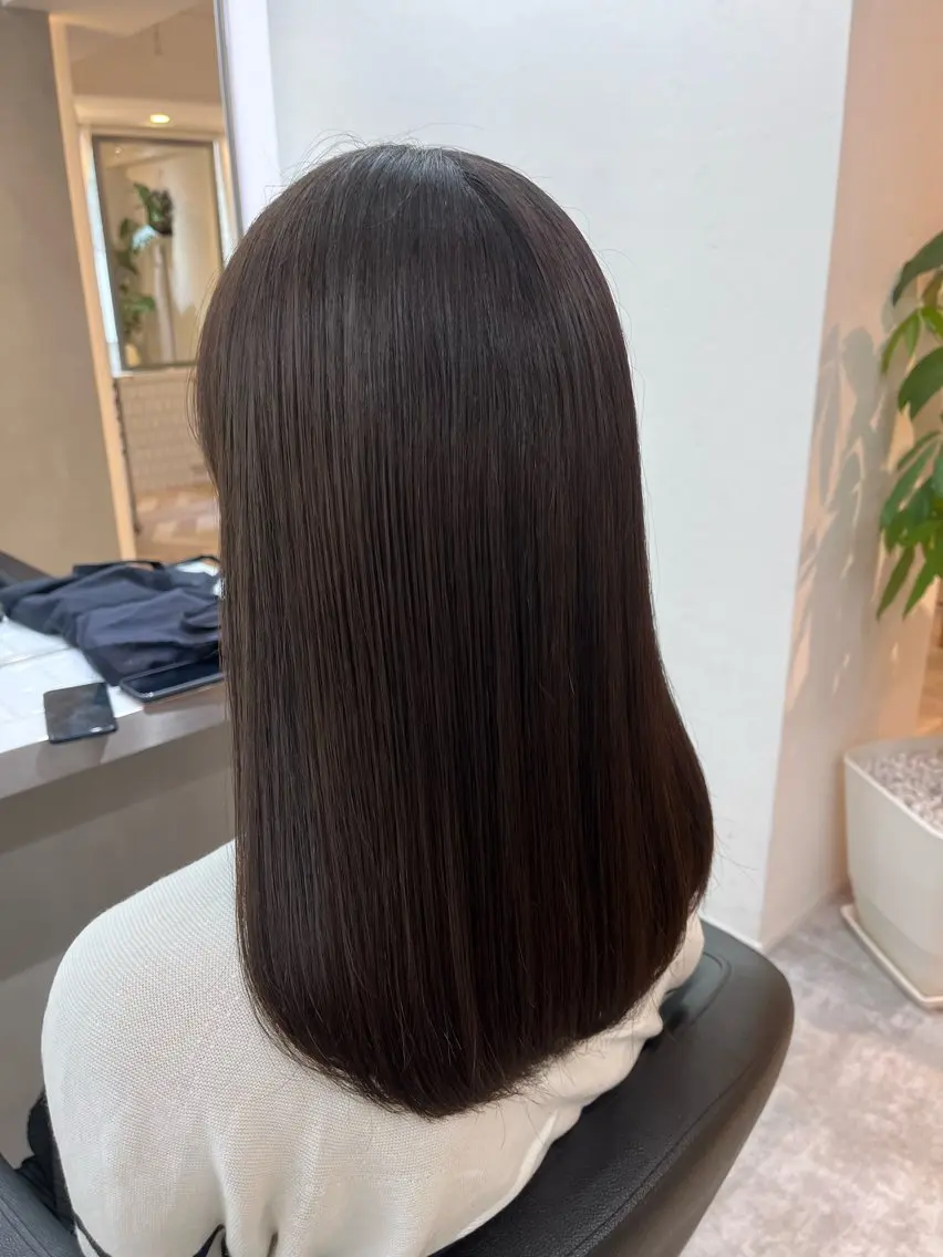 ロング Viot 銀座 樋口 桃佳のヘアスタイル