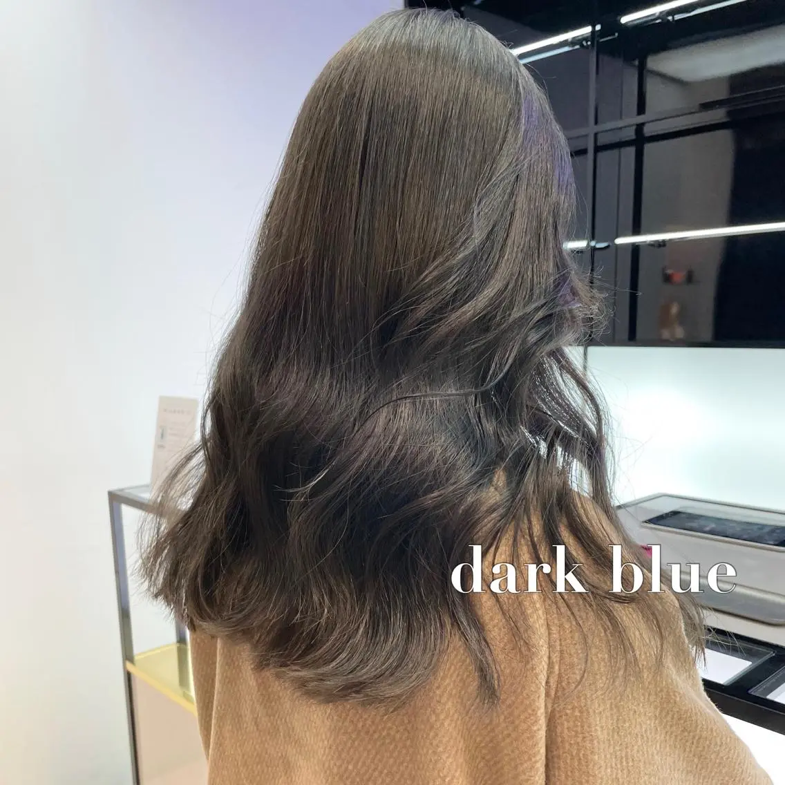 ロング カラー 透明感カラー 相川 愛実のヘアスタイル