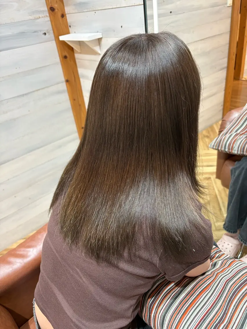 セミロング ヘアカラー KOTAROU ブリーチモデル募集中のヘアスタイル