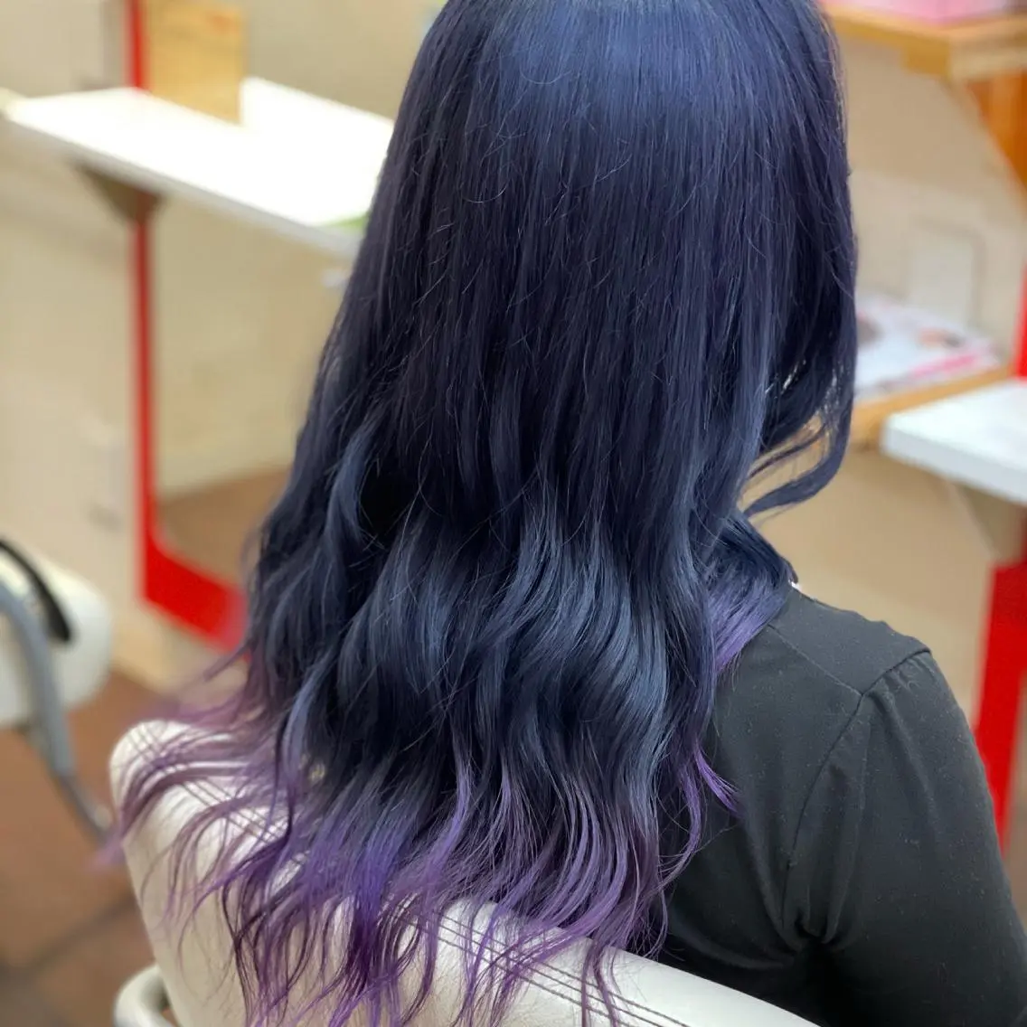 ロング ヘアカラー たけい ゆうきのヘアスタイル