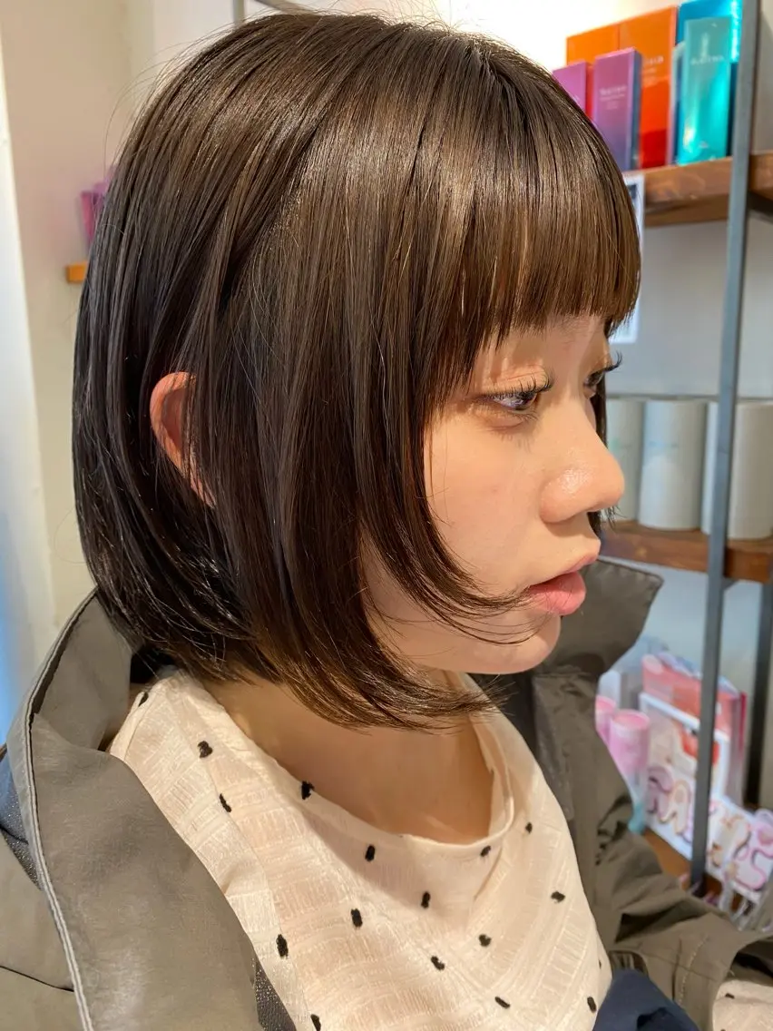 ミディアム カラー カット ヘアカラー ナチュラルヘア🫧 ナナミのヘアスタイル
