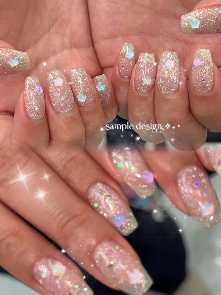 ネイル ハンドネイル ViViA momokaのネイルデザイン