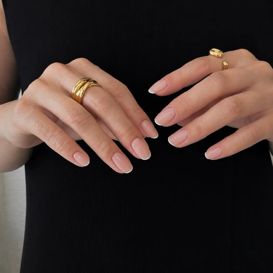 ネイル フレンチネイル ハンドネイル __shiho. nailのネイルデザイン