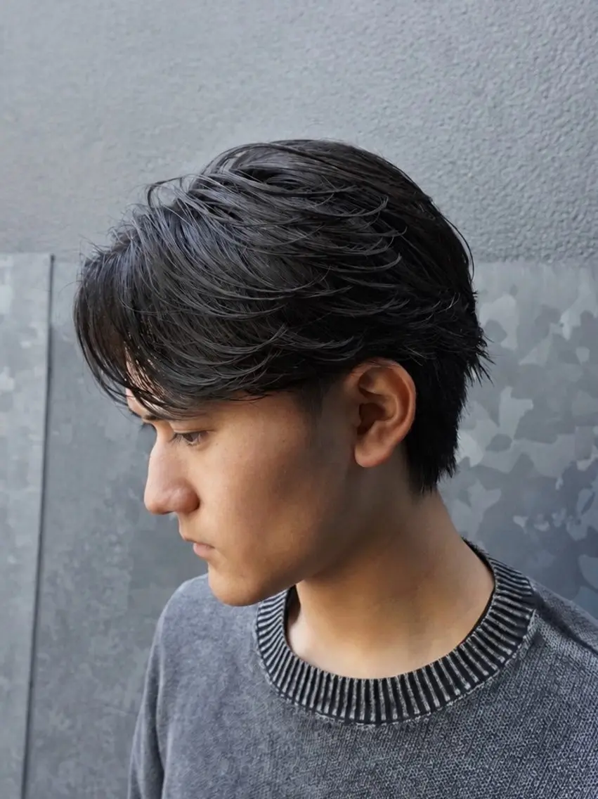 ショート パーマ メンズ カット パーマ 梅田/センターパート 山下学偉のヘアスタイル