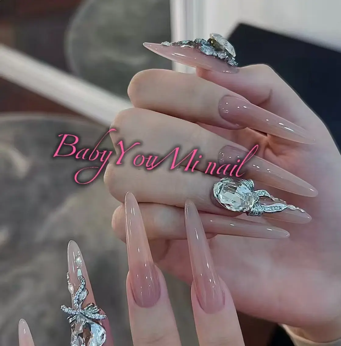 ネイル オーロラネイル チークネイル 成人式 フットネイル フレンチネイル ハンドネイル BabyYouMi nailのネイルデザイン
