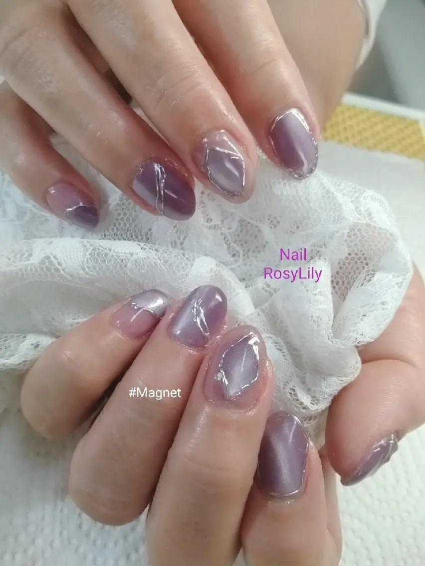 ネイル マグネットネイル ミラーネイル 持ち込み プライベートサロン Rosy Lilyのネイルデザイン