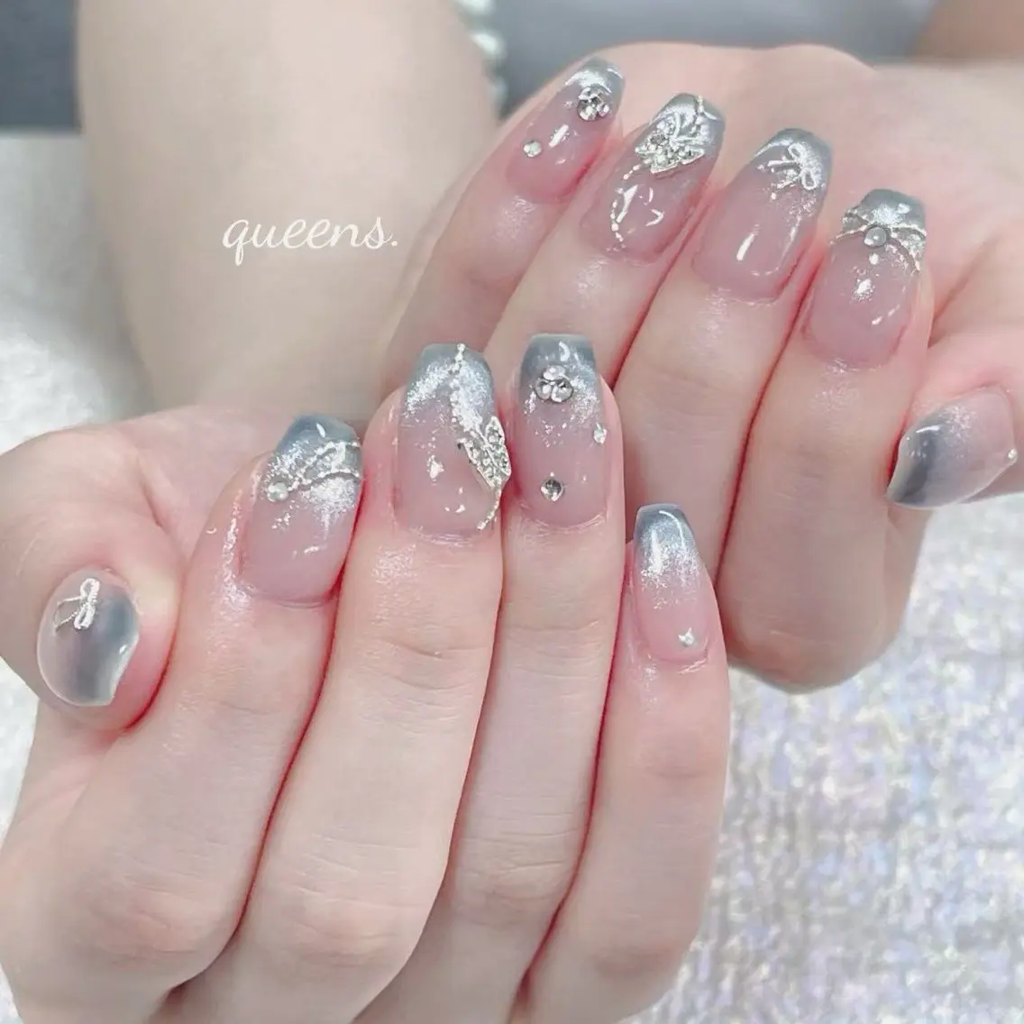 ネイル ハンドネイル Queens マオのネイルデザイン