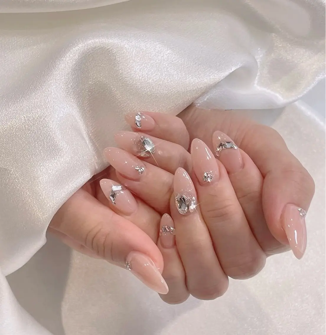 ネイル NailSalon✨ Écrinエクランのネイルデザイン