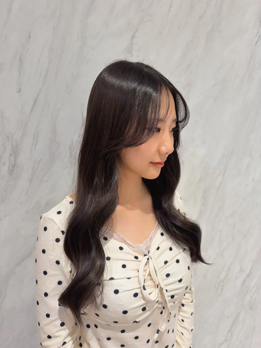 カラー 黒髪 透明感カラー ヘアカラー 竹之内 夢羅のヘアスタイル