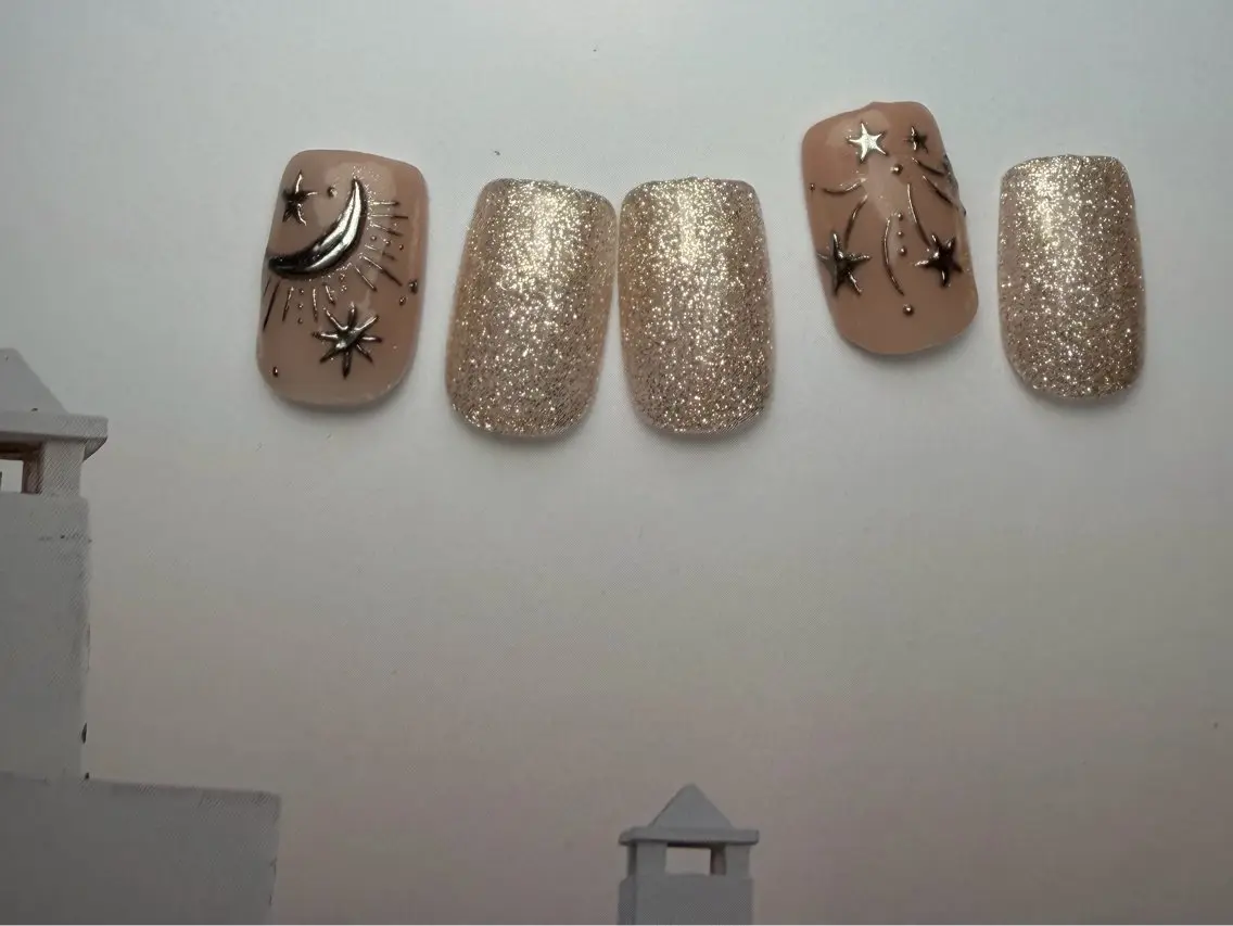 ネイル Nail mood デザイン持ち込みokのネイルデザイン