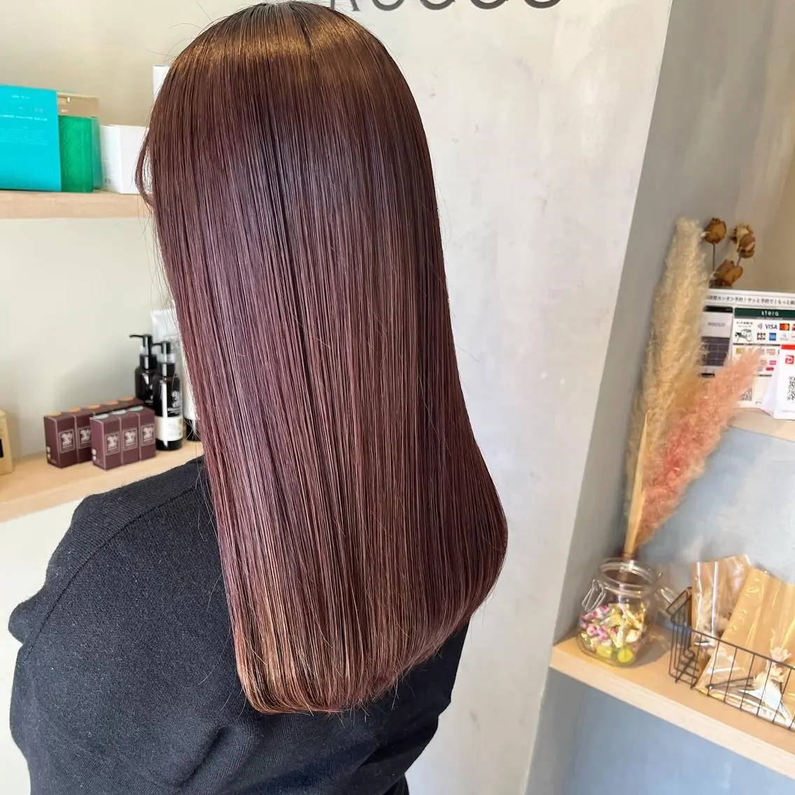 ロング ヘアカラー MAI ROCCO3rdのヘアスタイル