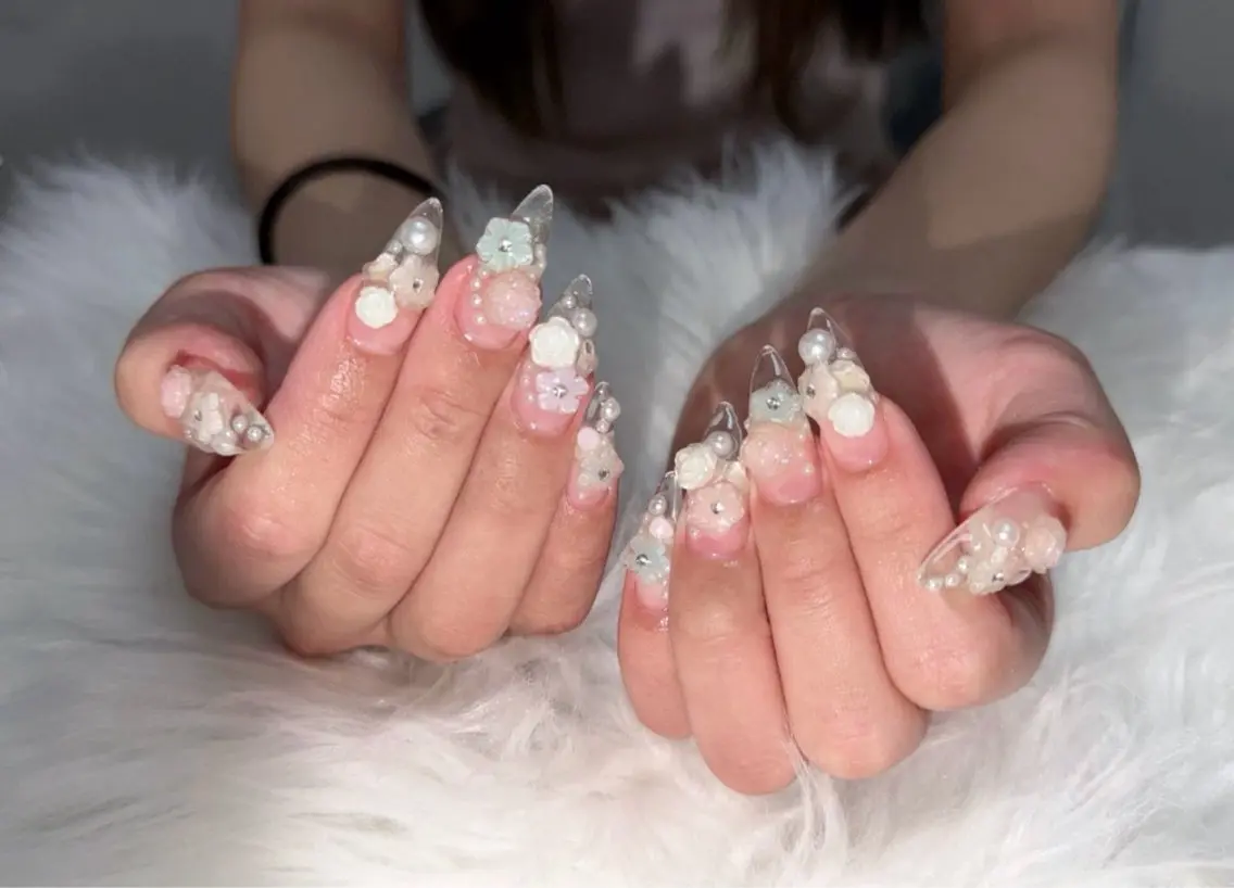 ネイル クリアネイル ハンドネイル Yuna NAILSのネイルデザイン