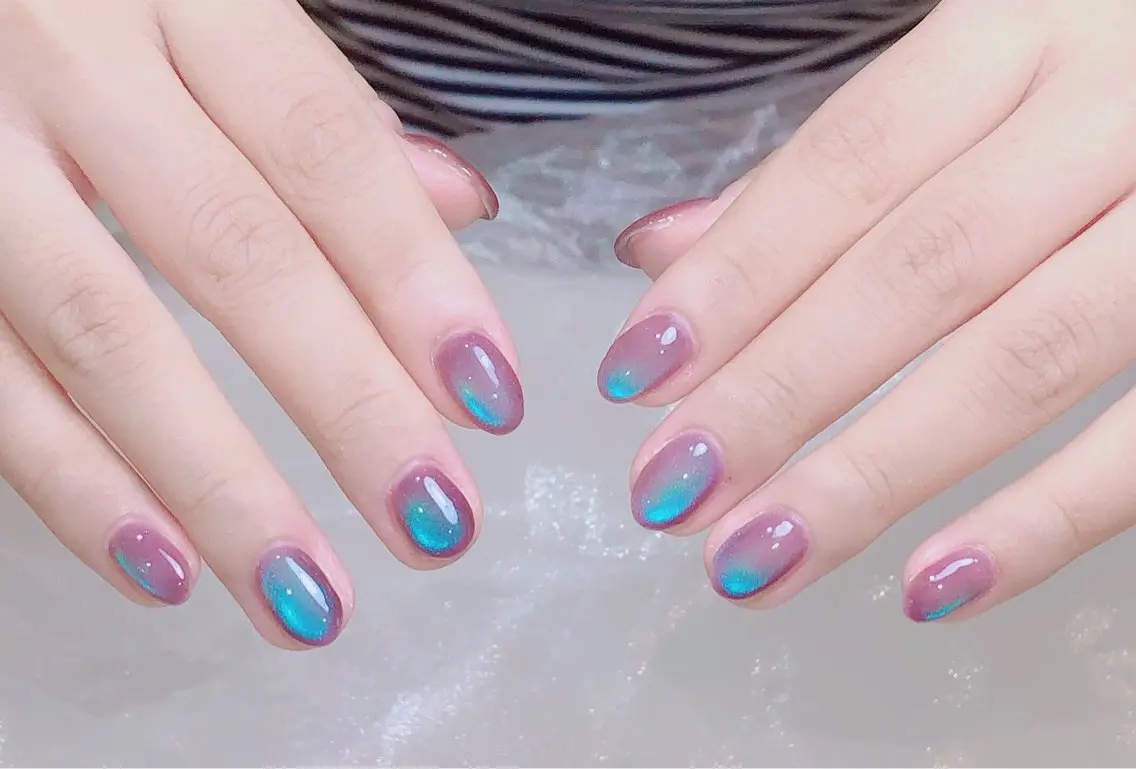 ネイル マグネットネイル SUNNY セイのネイルデザイン