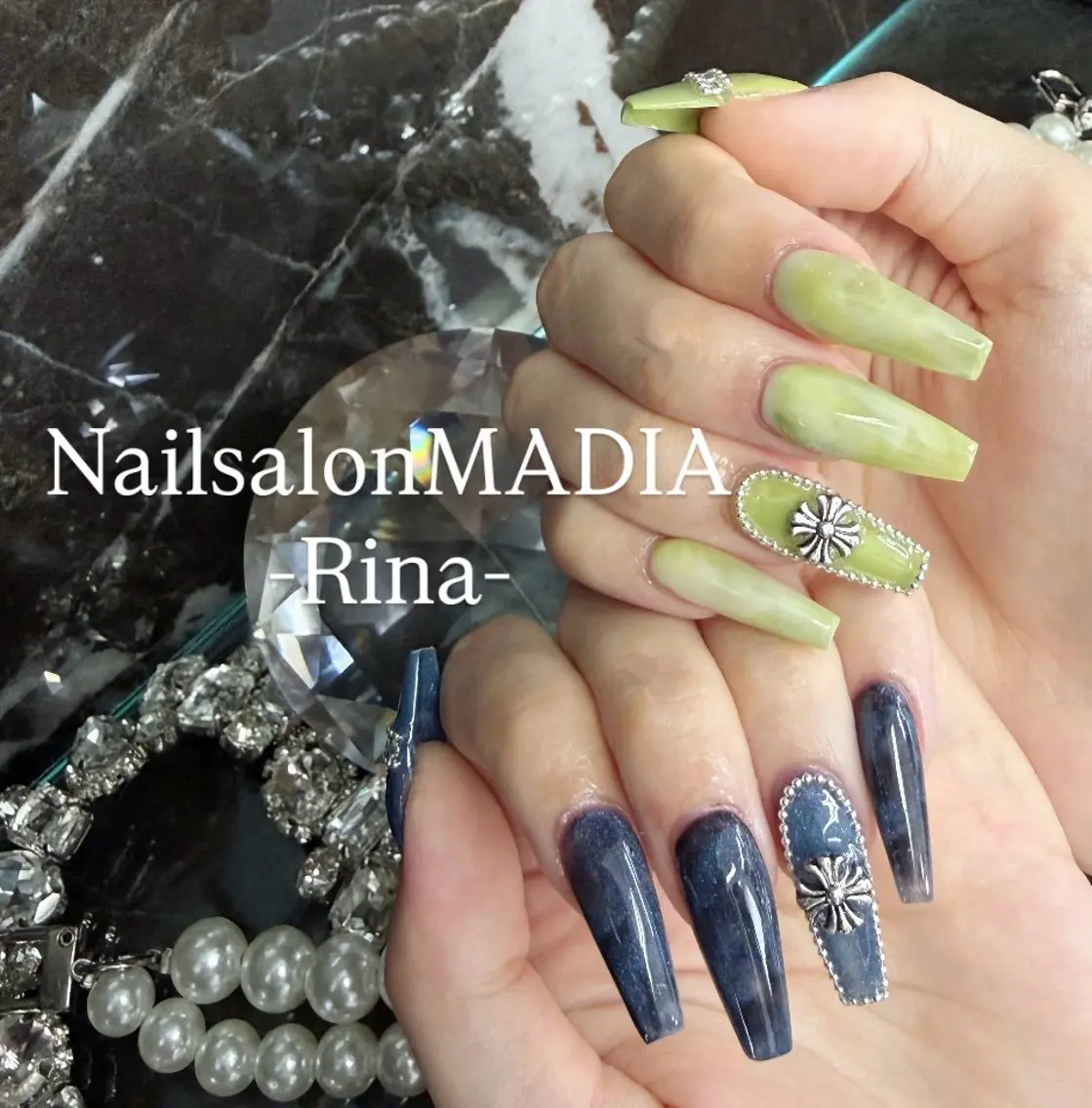 ネイル ハンドネイル MADIA ___rinaのネイルデザイン