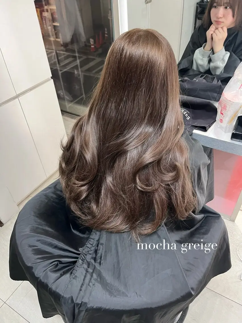 カラー ベージュカラー ブルーカラー 透明感カラー グレージュ 上品モテガーリー Rena🎀のヘアスタイル