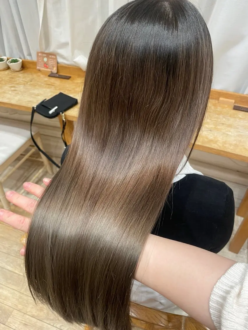 ロング 髪質改善 トリートメント 島田 亜季のヘアスタイル