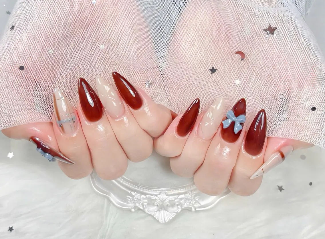 ネイル チークネイル 長さ出し フレンチネイル ジェルネイル グラデーション ハンドネイル THANHTHANH NAILのネイルデザイン