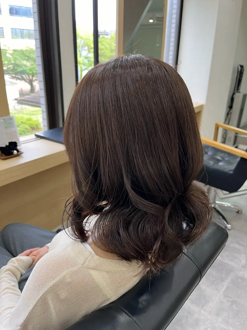 ミディアム カラー ベージュカラー ココアベージュ カット ヘアカラー トリートメント (kakko) ayumiのヘアスタイル