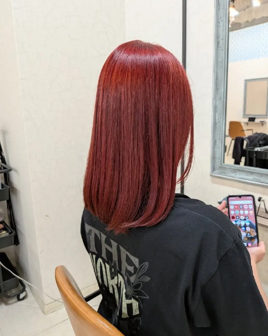 ミディアム カラー ブリーチ レッドカラー ヘアカラー トリートメント nico ニコ🫧のヘアスタイル