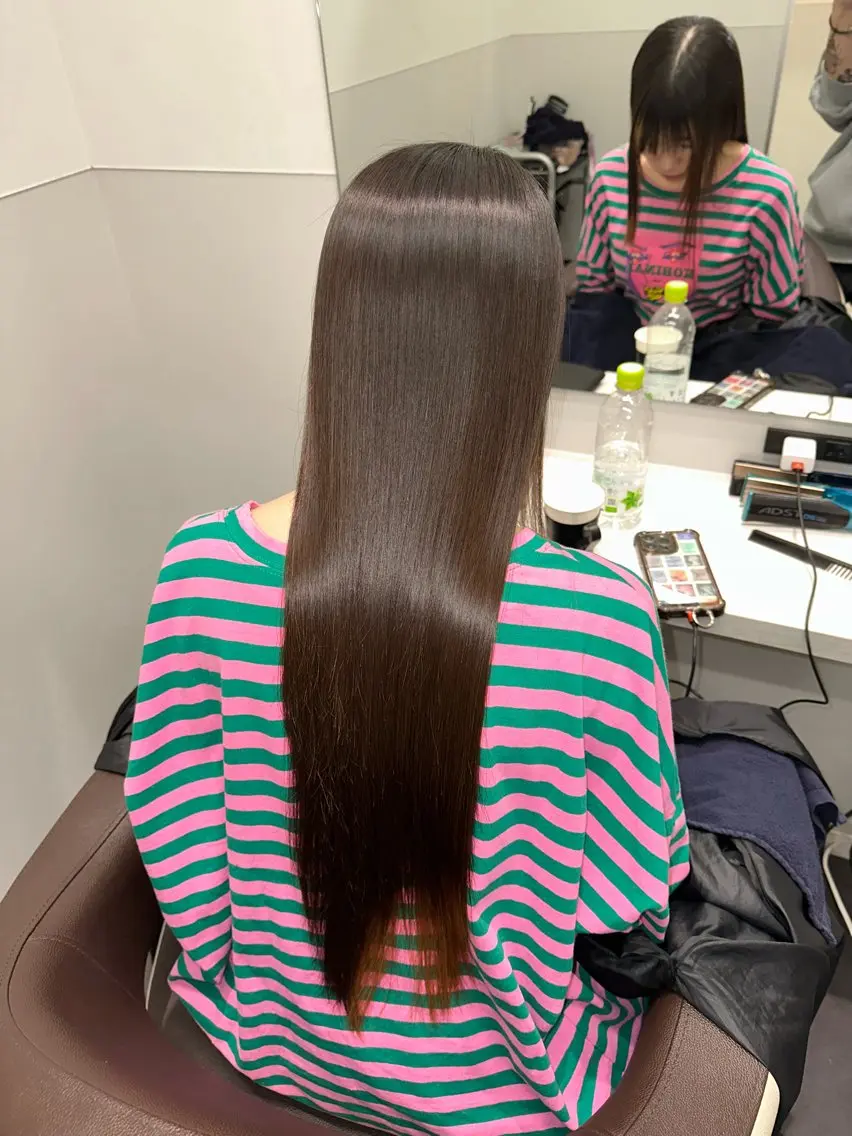 ロング 美髪特化✨ 伊織✨縮毛矯正✨のヘアスタイル