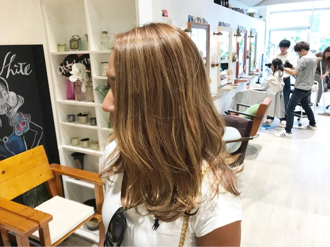 セミロング カラー ハイライトカラー ハイライト メンズ指名多数!! 田島史也のヘアスタイル