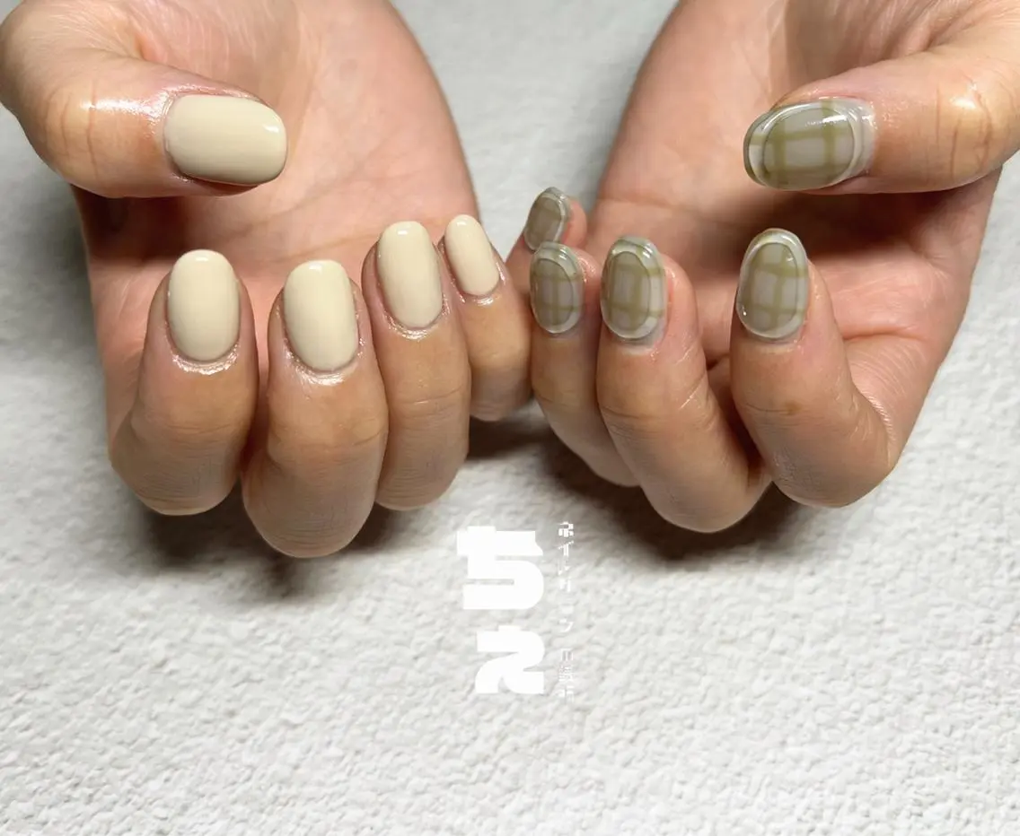 ネイル シンプルネイル nail salon CHEのネイルデザイン