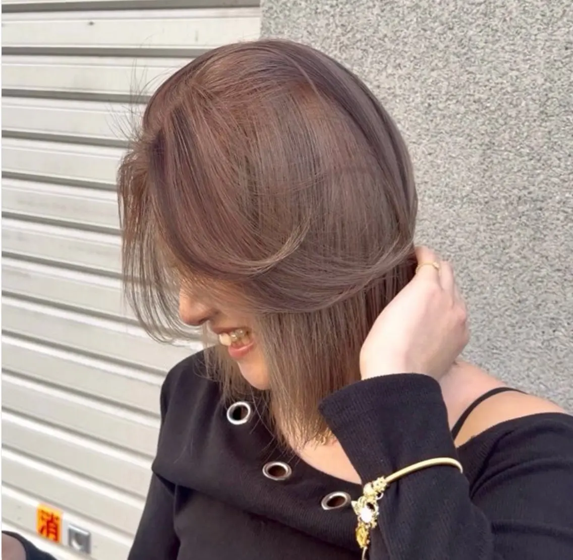 セミロング カラー 色落ちまで盛れる 💟まなみのヘアスタイル