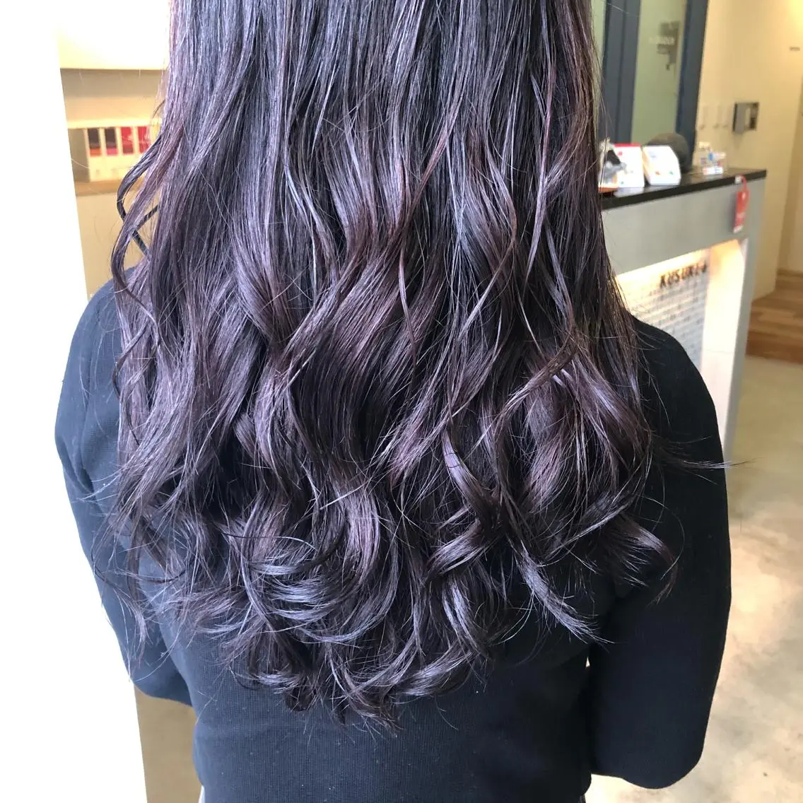 ロング カラー バイオレットカラー なつき/艶ピンク/ girly hairのヘアスタイル