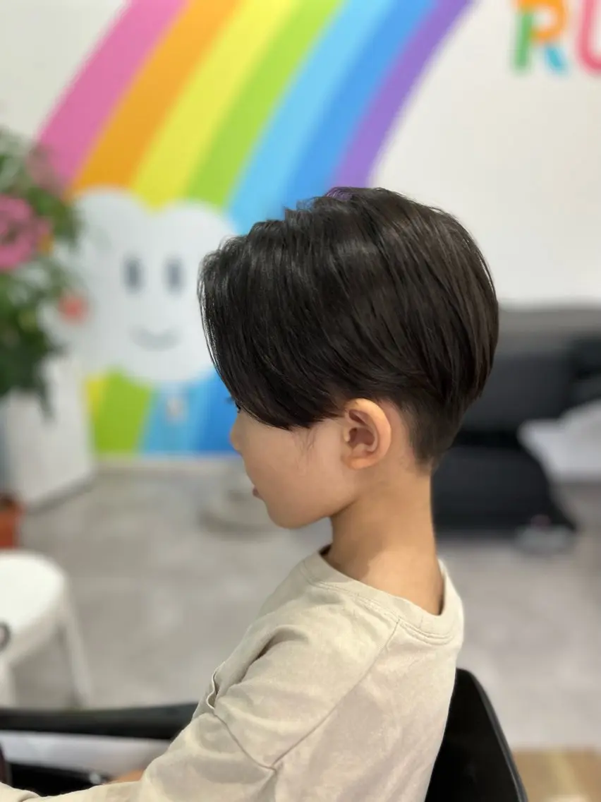 ミディアム 髪質改善 縮毛矯正 キッズヘアー ルッツのヘアスタイル