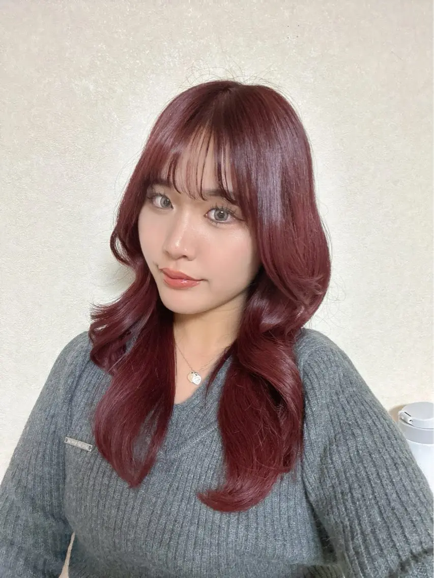ロング カラー ブリーチ ダブルカラー ブリーチなしカラー レイヤーカット カット ヘアカラー トリートメント 頓所 大昂のヘアスタイル