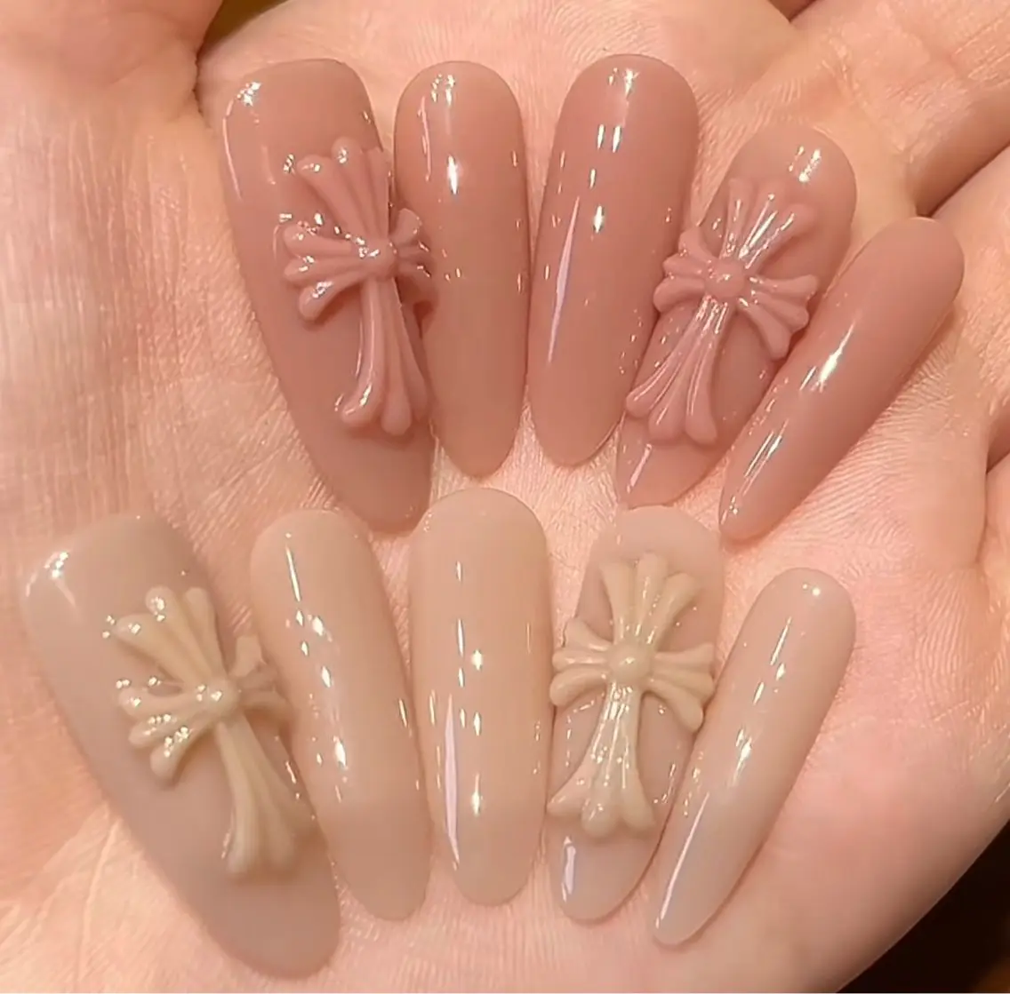 ネイル UMI ネイルサロン新宿🎀のネイルデザイン