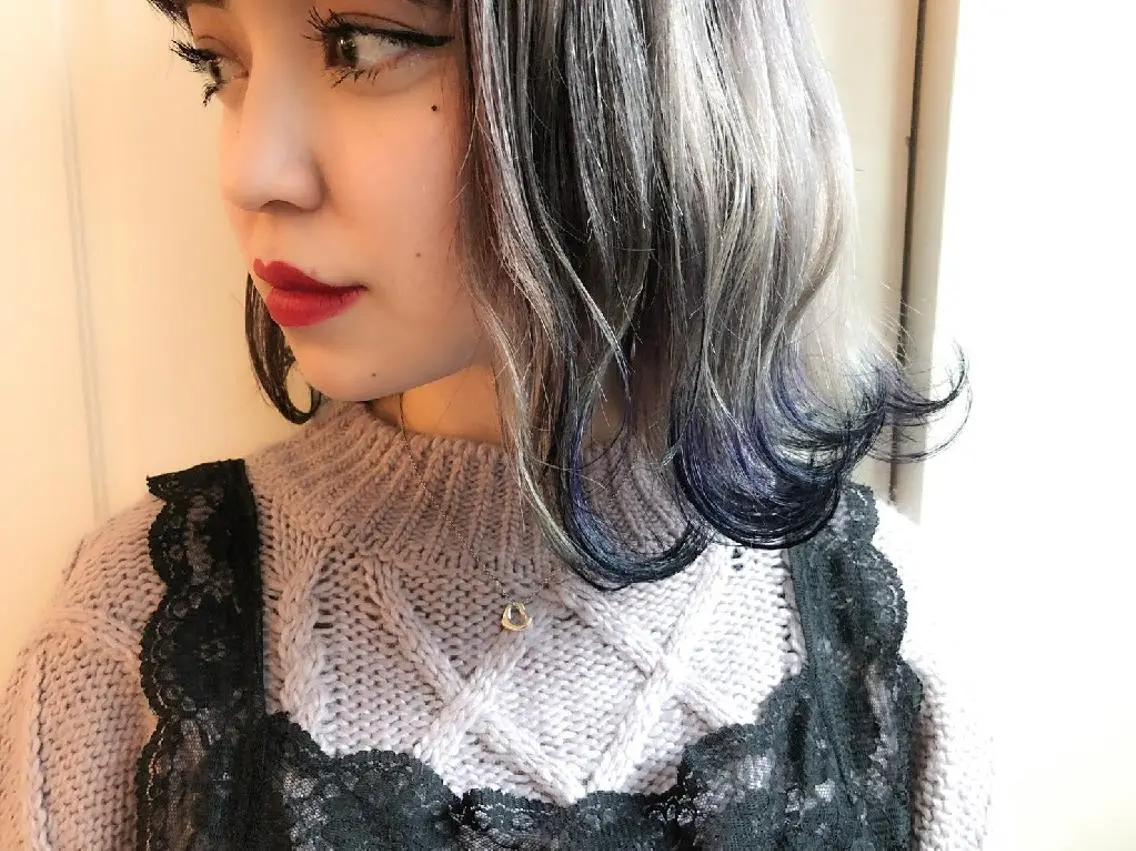 ミディアム カラー ヘアカラー ショート✨ボブ✨代表 新田見美仁のヘアスタイル