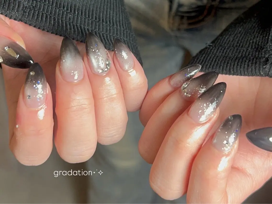 ネイル グラデーション マグネットネイル ハンドネイル Nail by EN 🪽Amiのネイルデザイン